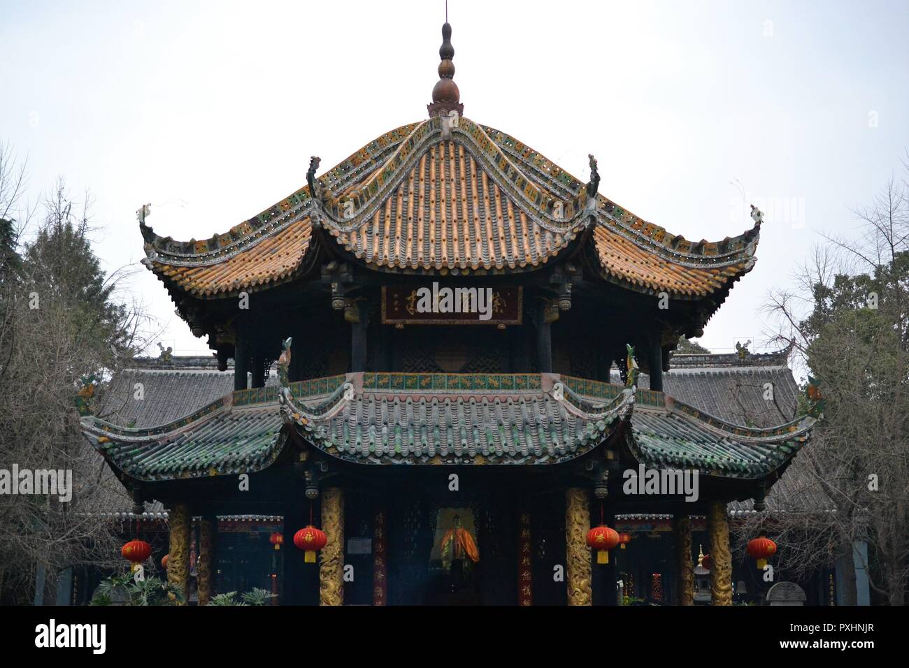 Temple in Beatiful old town of Chengdu, Sichuan, China Stock Photo