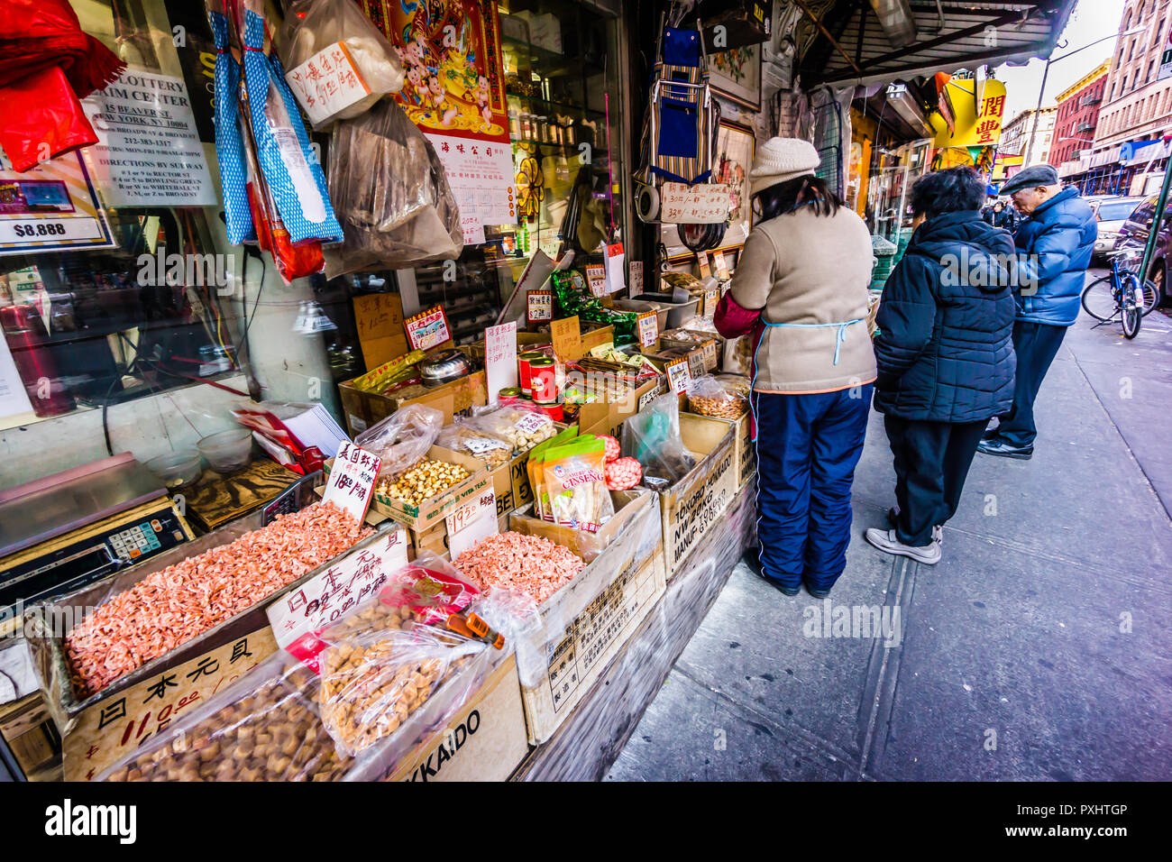 Shops Chinatown Manhattan New York, New York, USA Stock Photo Alamy