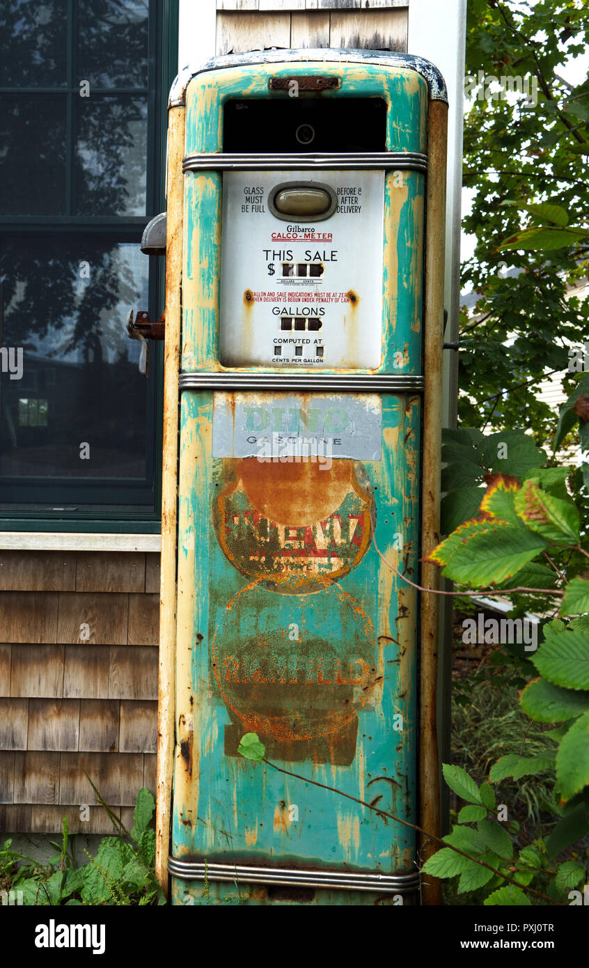 Unrestored vintage Dino gas pump Stock Photo