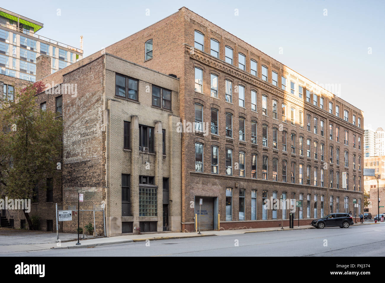 View of Industrial buildings in Chicago Stock Photo - Alamy