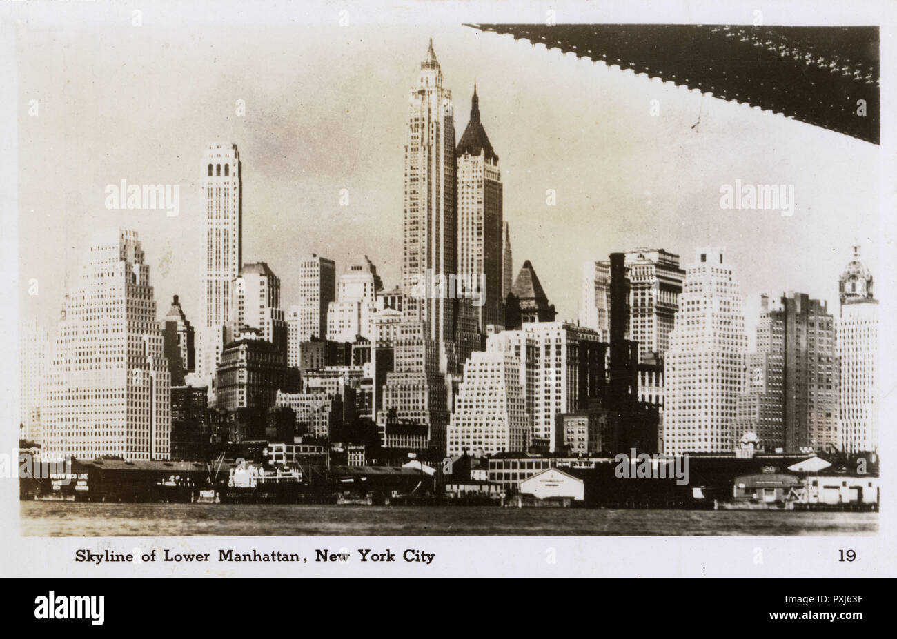 1920s new york skyline hi-res stock photography and images - Alamy