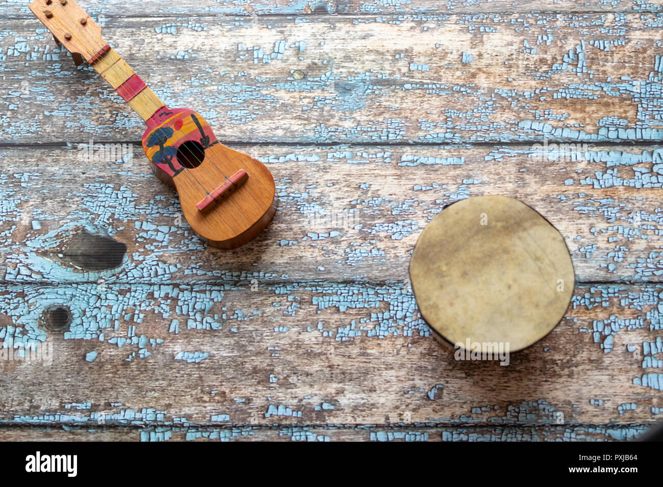 Venezuelan musical instruments, Cuatro and drum Stock Photo