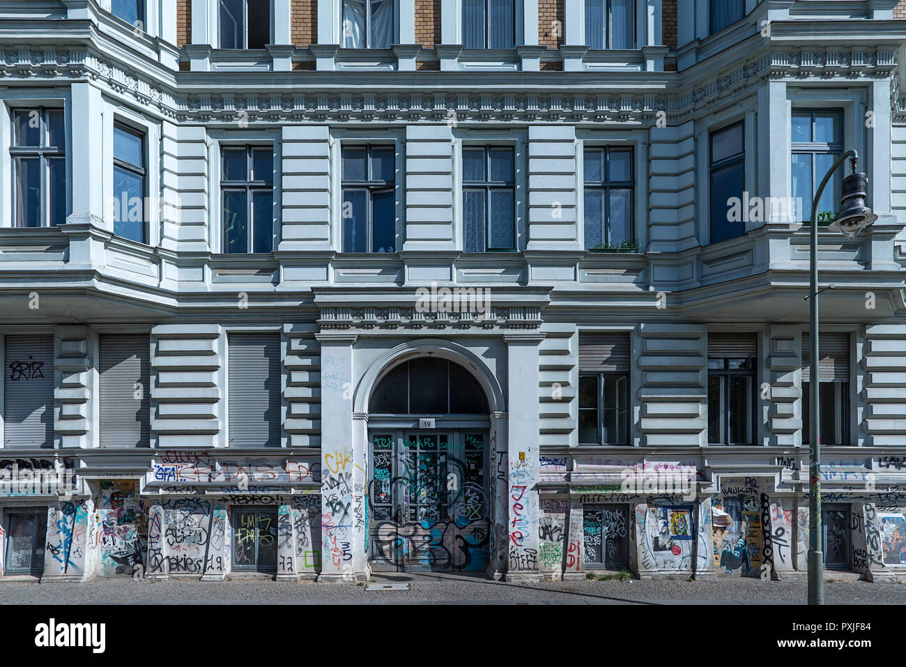 Graffiti on a 19th century house, Berlin-Centre, Berlin, Germany Stock Photo