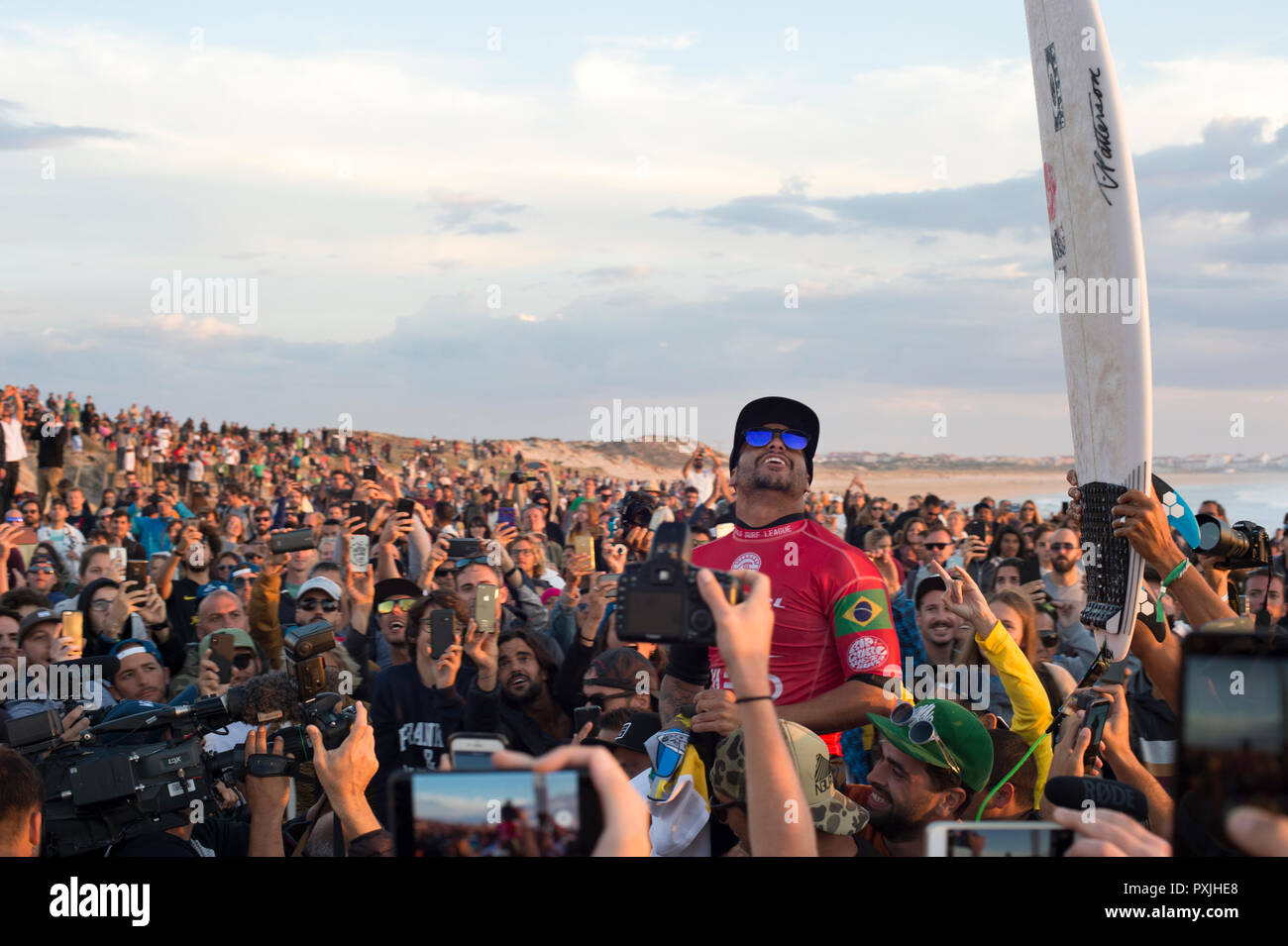 PENICHE, PORTUGAL OCTOBER 20, 2018 Italo Ferreira celebrating