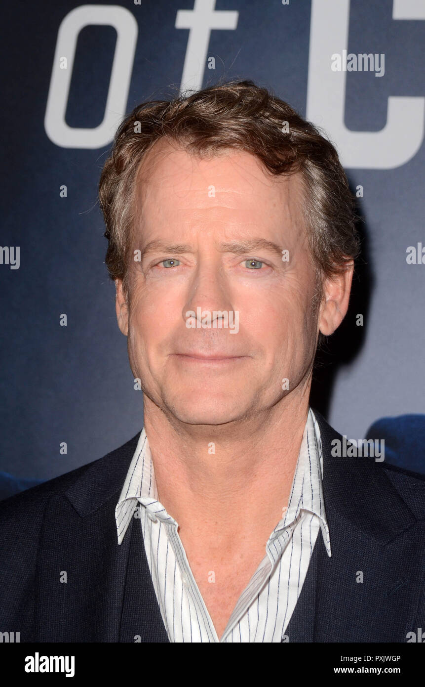 LOS ANGELES, CA OCTOBER 22 Greg Kinnear at the Season 6 premiere