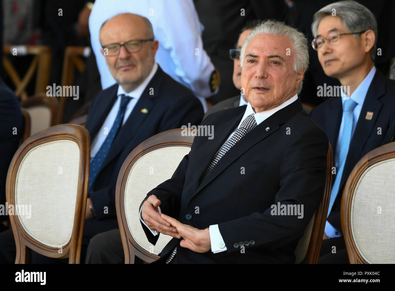 Brasilia, Brazil. 23rd Oct 2018. DF - Brasilia - 10/23/2018 - Military Solemnity Allusive to Aviator Day and Brazilian Air Force Day - Michel Temer, President of the Republic, during Military Solemn Allusive to Airman's Day and Brazilian Air Force Day this Tuesday , October 23, held at the Air Base. Photo: Mateus Bonomi / AGIF Credit: AGIF/Alamy Live News Stock Photo
