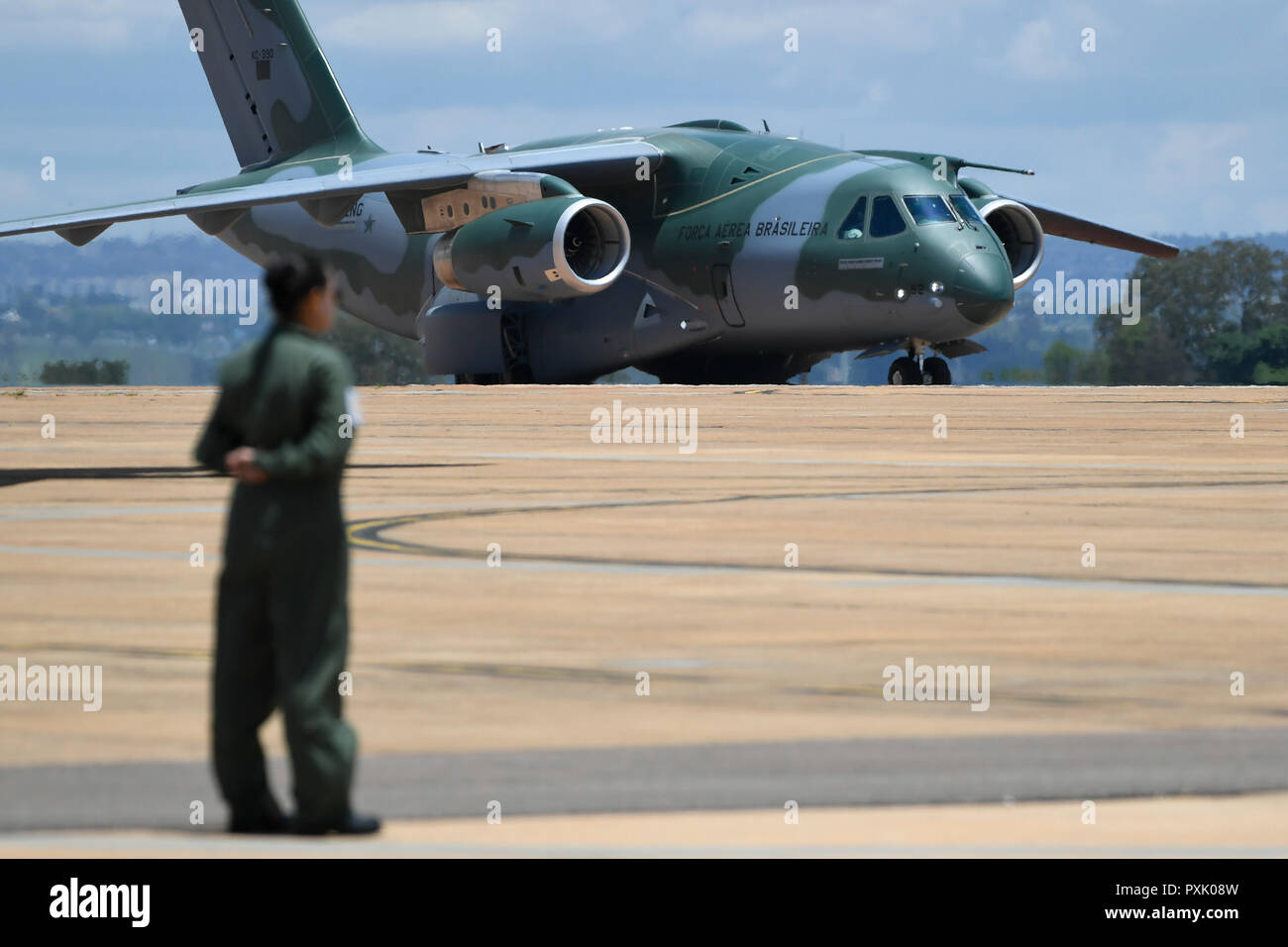 Brasilia, Brazil. 23rd Oct 2018. DF - Brasilia - 10/23/2018 - Military Solemnity Allusive to Aviator Day and Brazilian Air Force Day - Military Solemnity Allusive to Airman's Day and Brazilian Air Force Day this Tuesday, October 23, held at the Base Aerea. Photo: Mateus Bonomi / AGIF Credit: AGIF/Alamy Live News Stock Photo