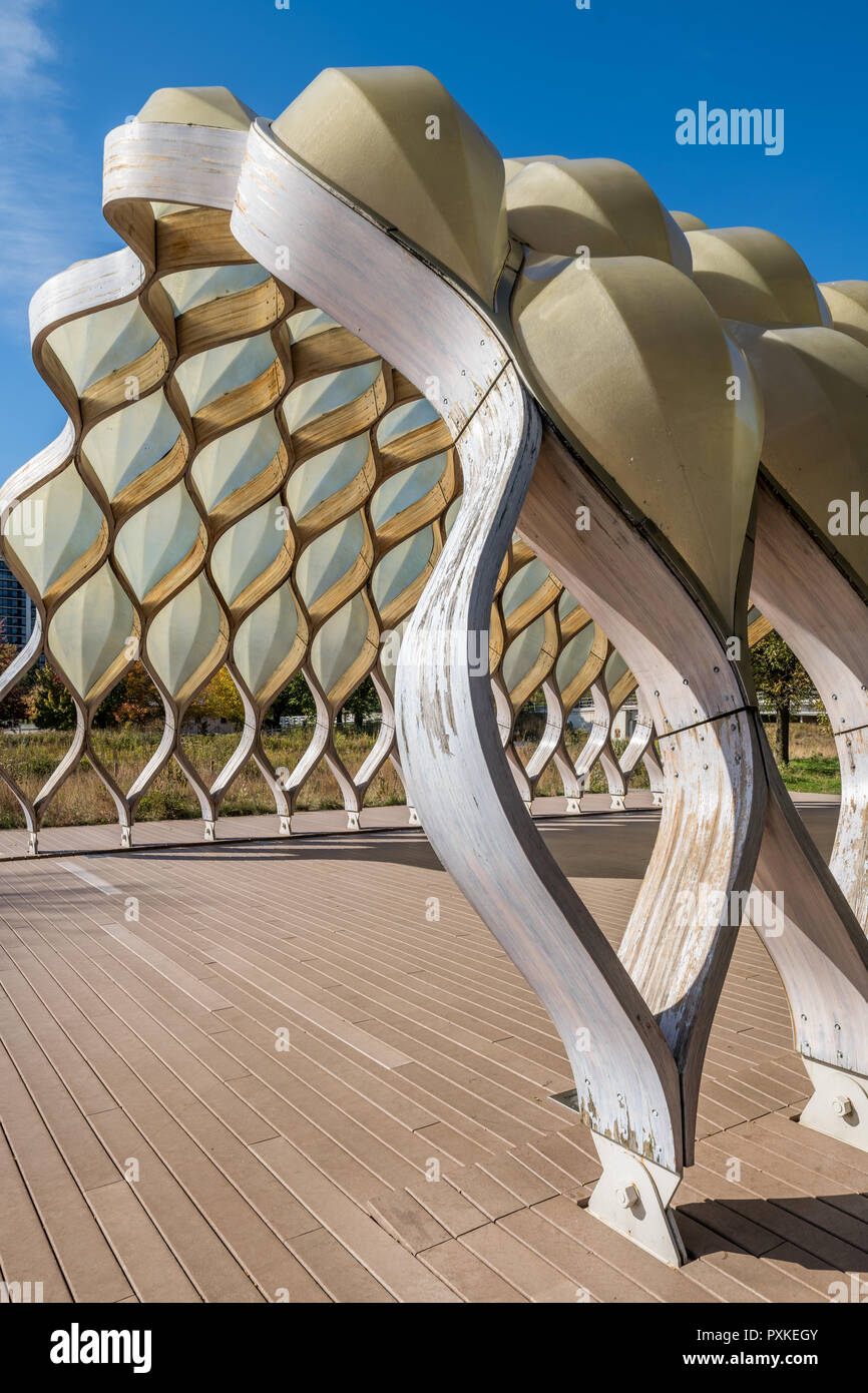 People's Gas Education Pavilion in Lincoln Park - designed by Studio Gang Stock Photo