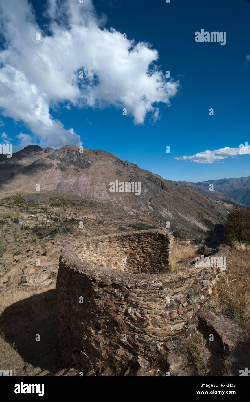 Ankashmarka the archaeological site on the mountains from Calca to Lares Stock Photo