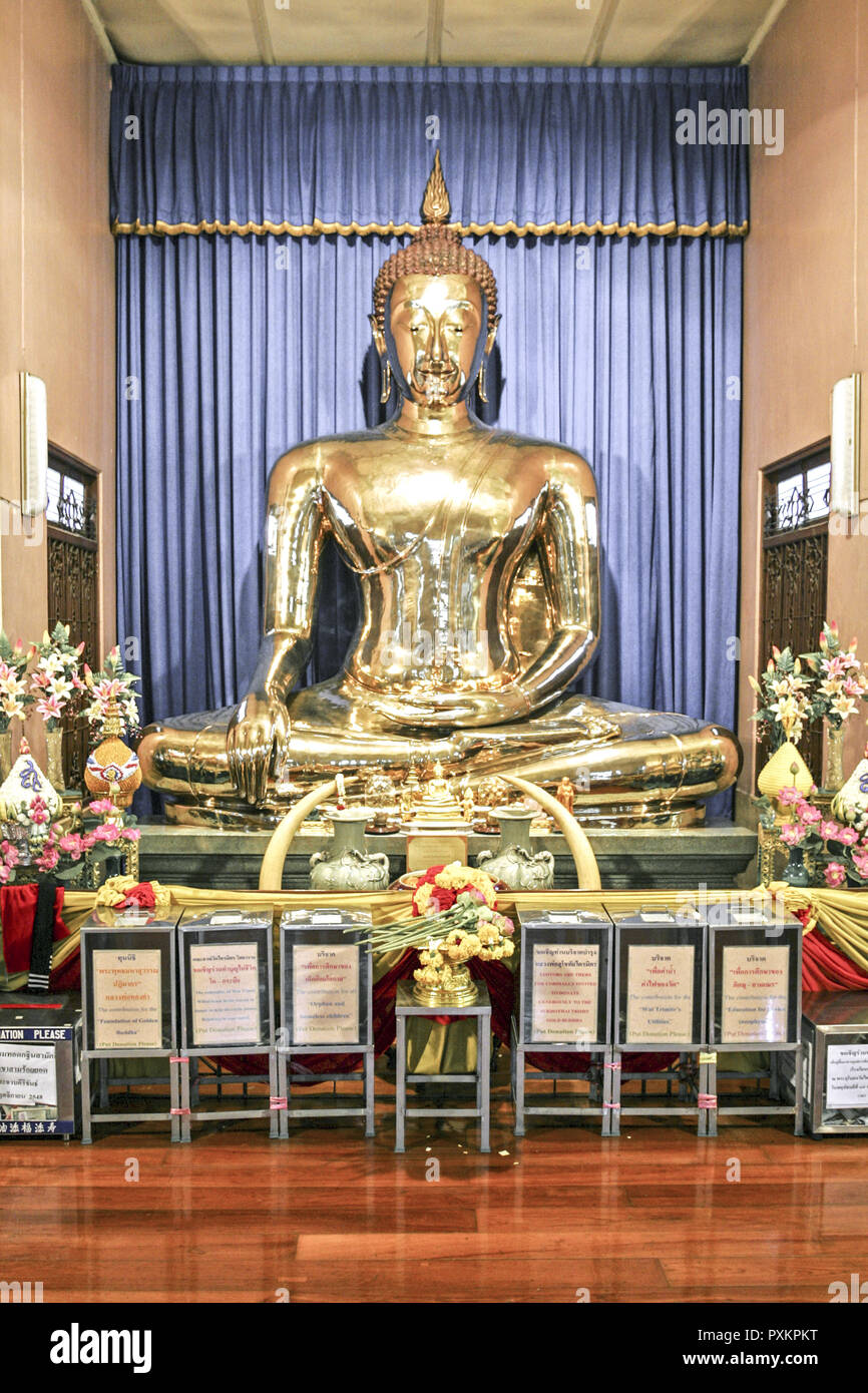 Thailand Siam Bangkok Wat Traimit Buddha Statue Gold golden Kultur ...
