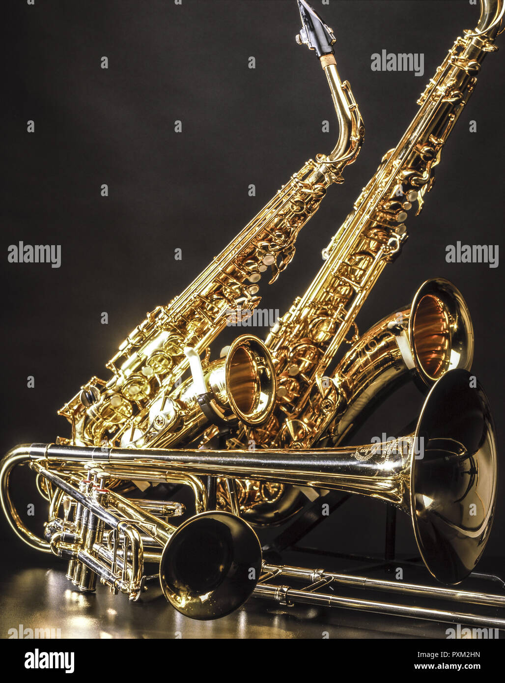Verschiedene Musikinstrumente, Saxophon, Trompete, Posaune, Musik Stock Photo