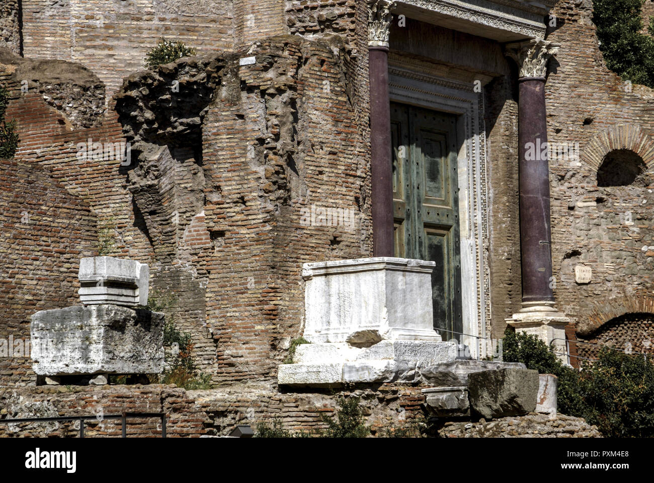 Romolo temple hi-res stock photography and images - Alamy