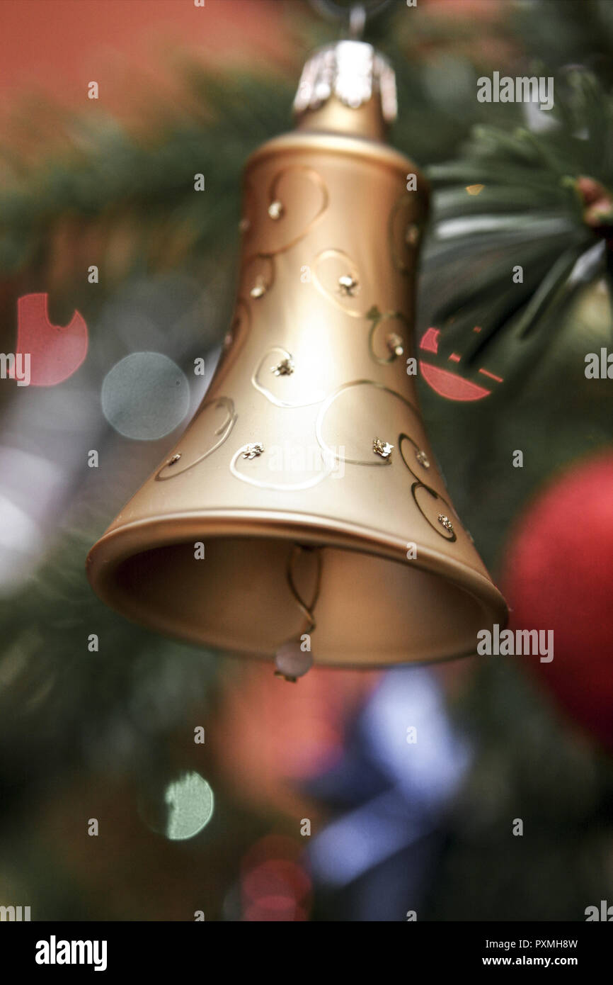 Weihnachtsbaum, Detail, Christbaumkugel, Rot, Glocke, Weihnachten, Christbaum, Christbaumschmuck, Weihnachtsschmuck, Weihnachtlich, Sachaufnahme, Clos Stock Photo