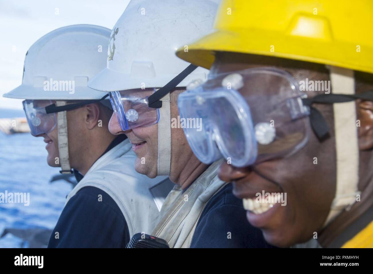 PHILIPPINE SEA (June 14, 2017) Lt. J. Ray Norris (left), from Angleton