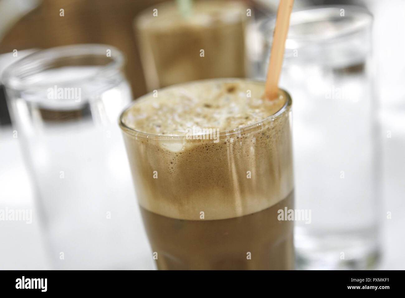 Eiskaffe, Food, Getraenk, Kaffee, Kaffeegetraenk, Koffein, Mixgetraenk, Sahne, Still life, eisgekuehlt, kalt, koffeinhaltig, kuehl, Erfrischung Stock Photo