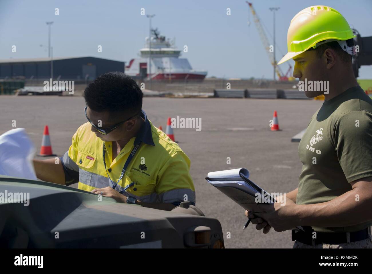 DARWIN, Australia U.S. Marine Corps Sgt. Robert Narvaiz, Forward