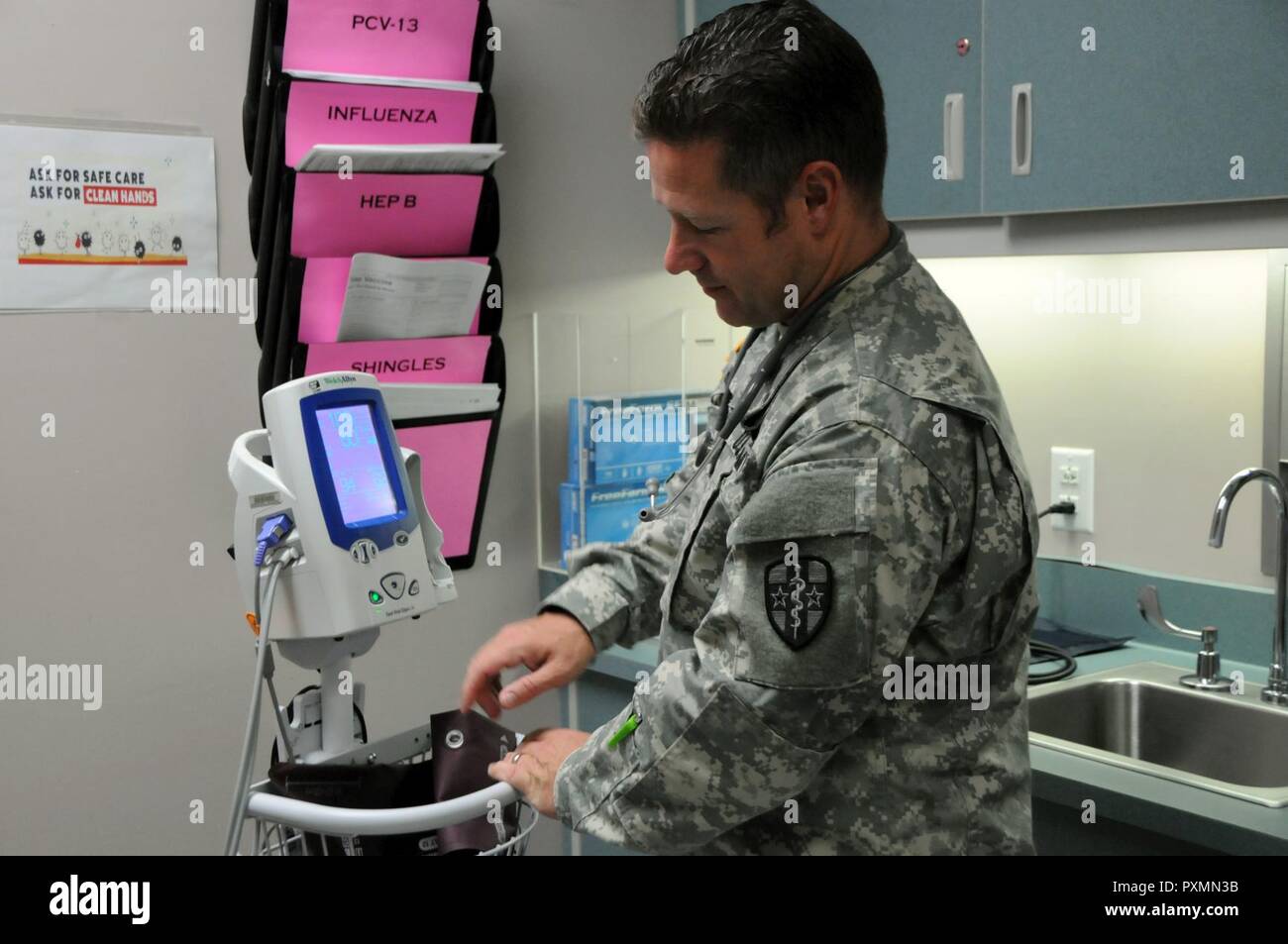 1st Lt. Jason Humes, an Army nurse assigned to Army Reserve Medical
