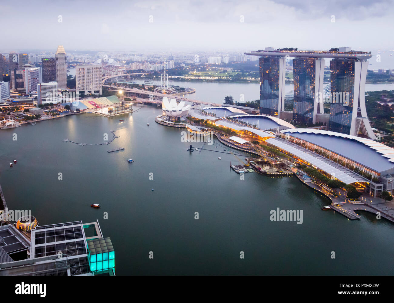Singapore harbour overview hi-res stock photography and images - Alamy
