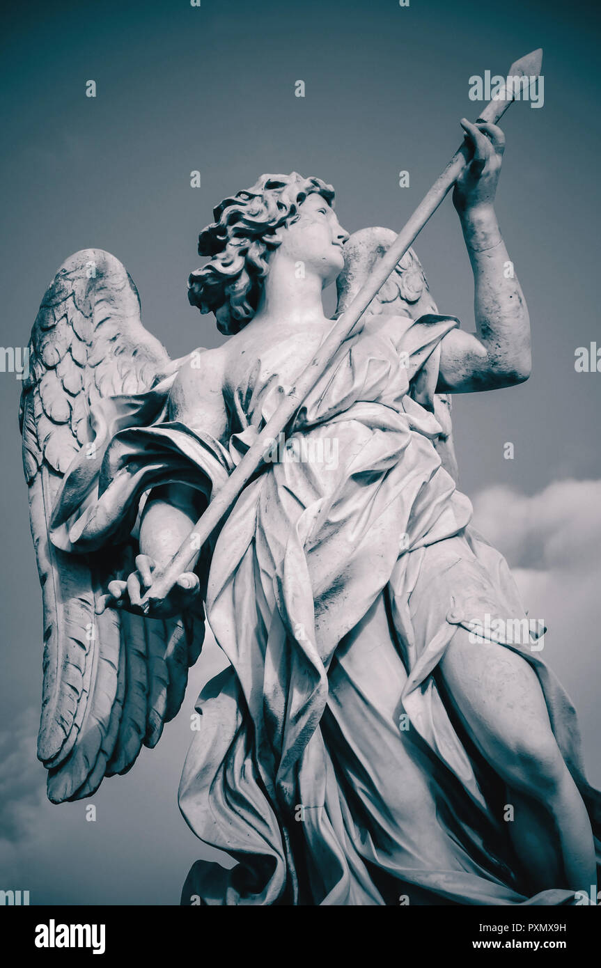 Angel lance rome bernini hi-res stock photography and images - Alamy