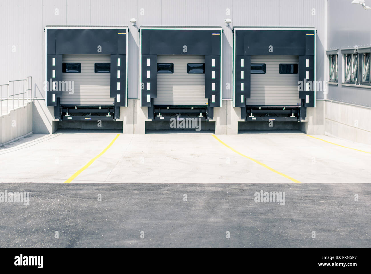 logistics, parking lots, loading ramps on the back of the warehouse