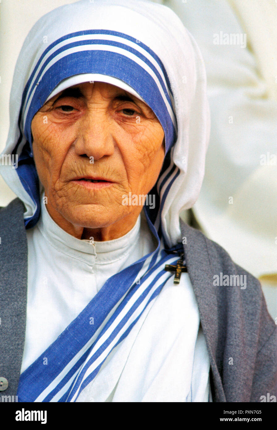 Mother Teresa Of Calcutta Stock Photo Alamy