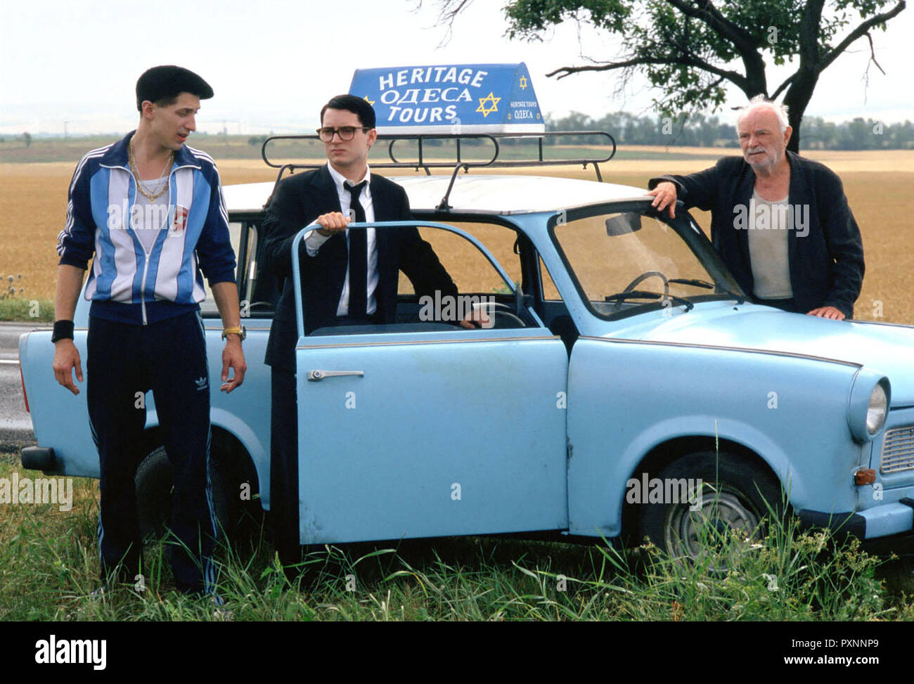 Alles Ist Erleuchtet Aka Everything Is Illuminated Usa 2005 Road Movie With A Trabi Alex Eugene Hutz Jonathan Elijah Wood And The Grandfather Boris Leskin Stock Photo Alamy