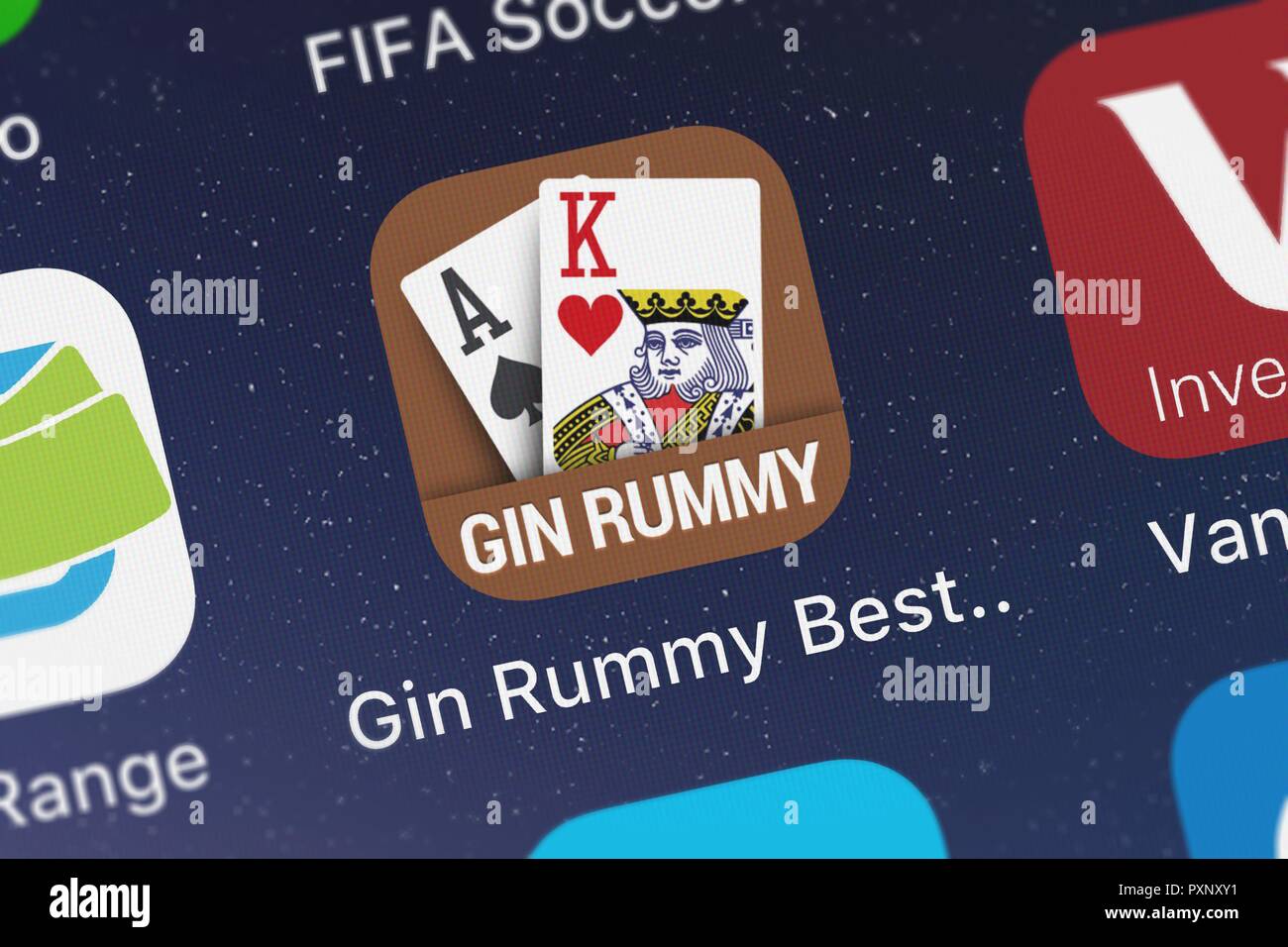Gin rummy hi-res stock photography and images - Alamy