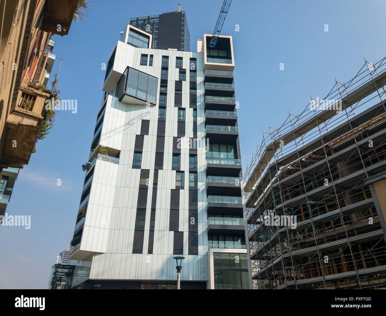 New Buildings In Milan Construction Sites And Residential Buildings The New Milan City Revival Buildings With High Energy Efficiency Stock Photo Alamy