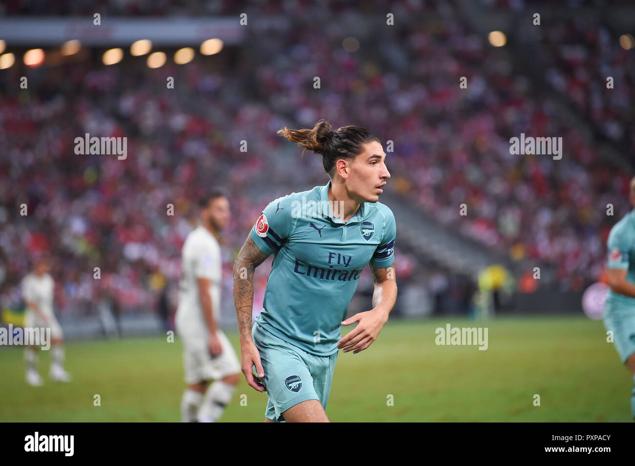 Bellerin arsenal hi-res stock photography and images - Page 8 - Alamy