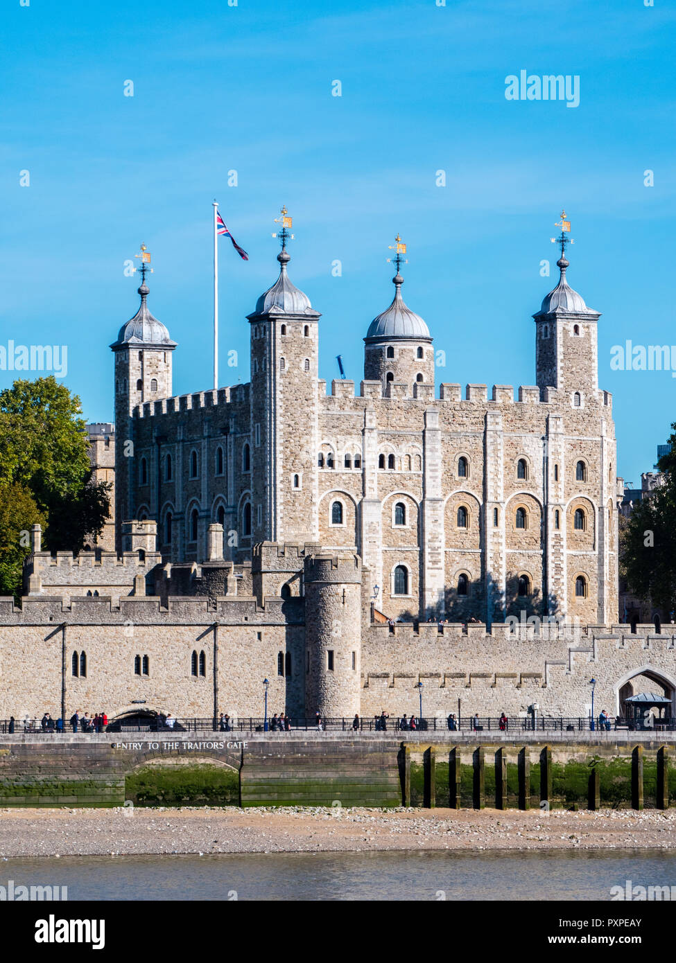 The White Tower, Tower of London Viewed from south Bank across, River Thames, London, England, UK, GB. Stock Photo