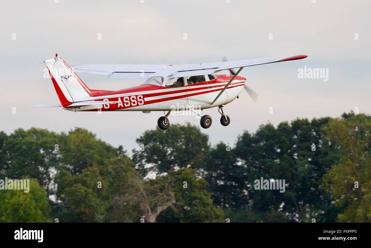 Cessna 172E Skyhawk (G-ASSS) Stock Photo