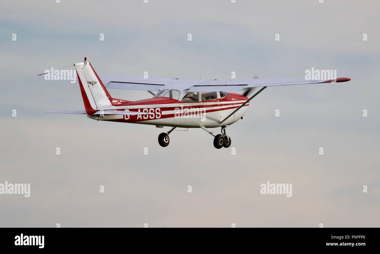 Cessna 172E Skyhawk (G-ASSS) Stock Photo
