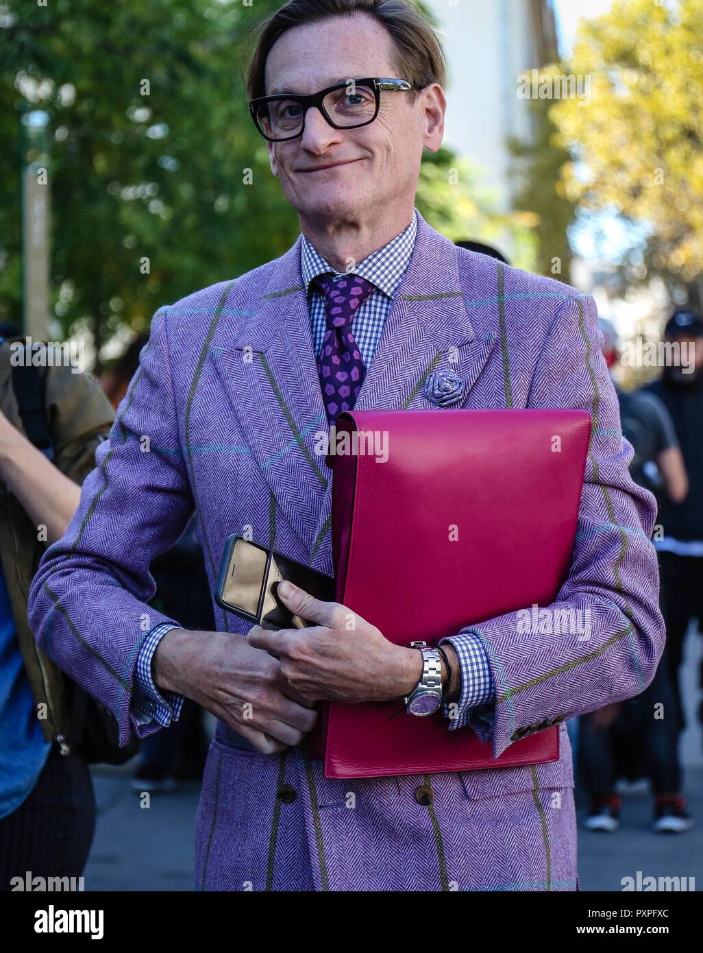 PARIS, France- September 26 2018: Hamish Bowles on the street during the  Paris Fashion Week Stock Photo - Alamy
