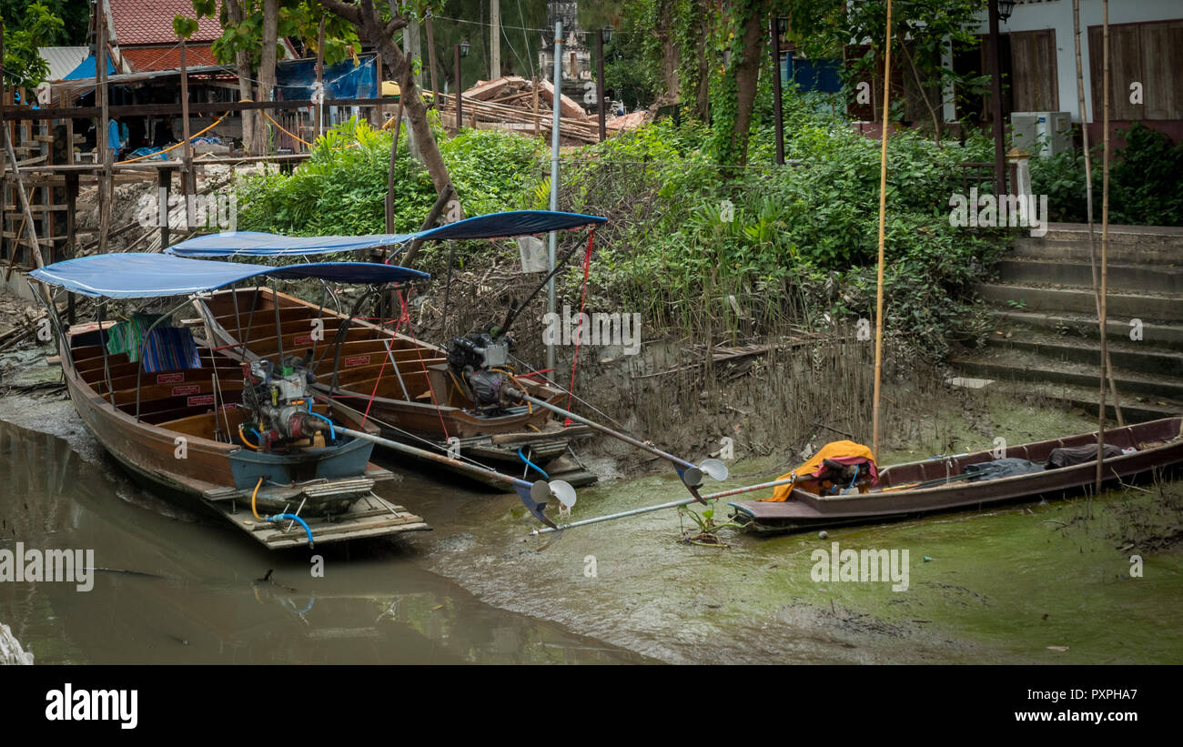 Empty canal hi-res stock photography and images - Alamy