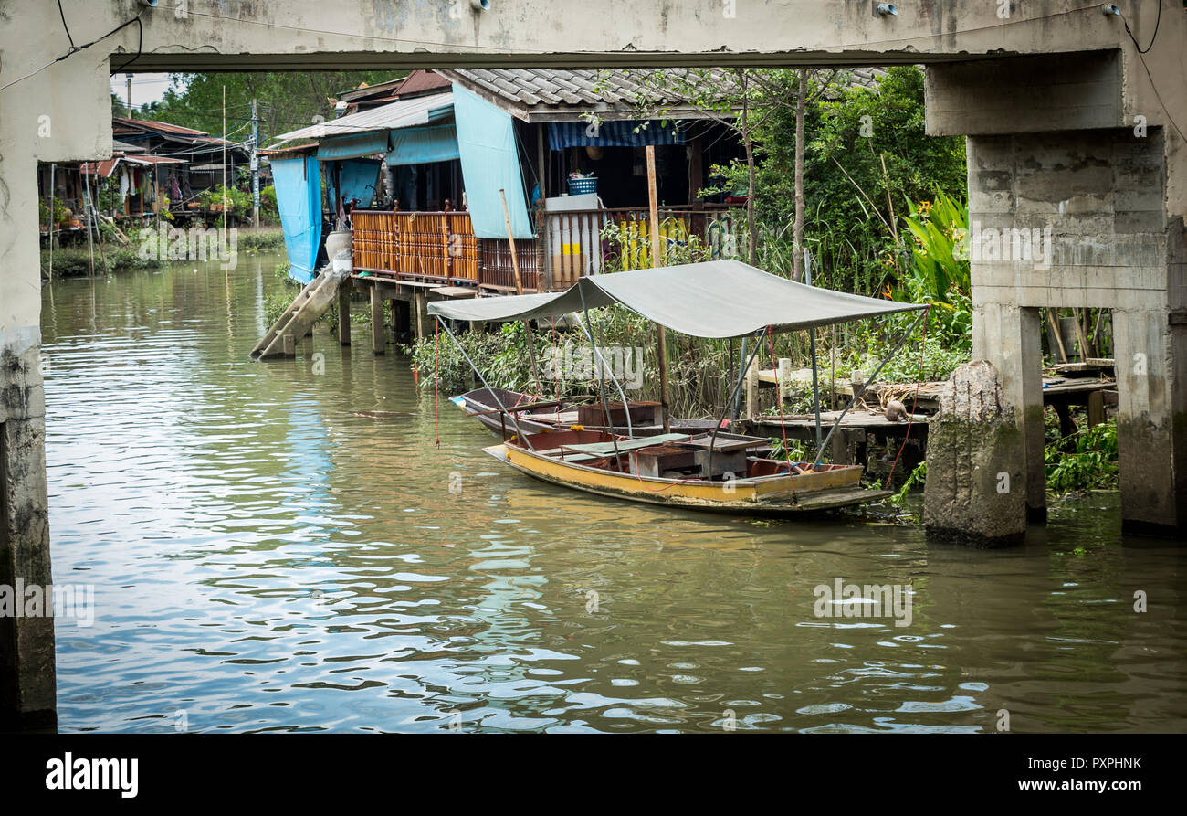 Empty canal hi-res stock photography and images - Alamy