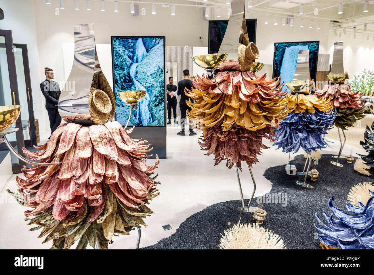London England Uk United Kingdom Great Britain Soho Gentle Monster Korean Eyewear Brand Flagship Store Sunglasses Futuristic Design Kinetic Installati Stock Photo Alamy