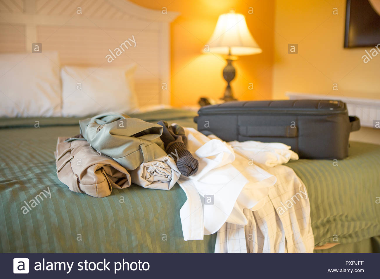 Mens Clothes On Bed Stock Photos & Mens Clothes On Bed Stock Images Alamy
