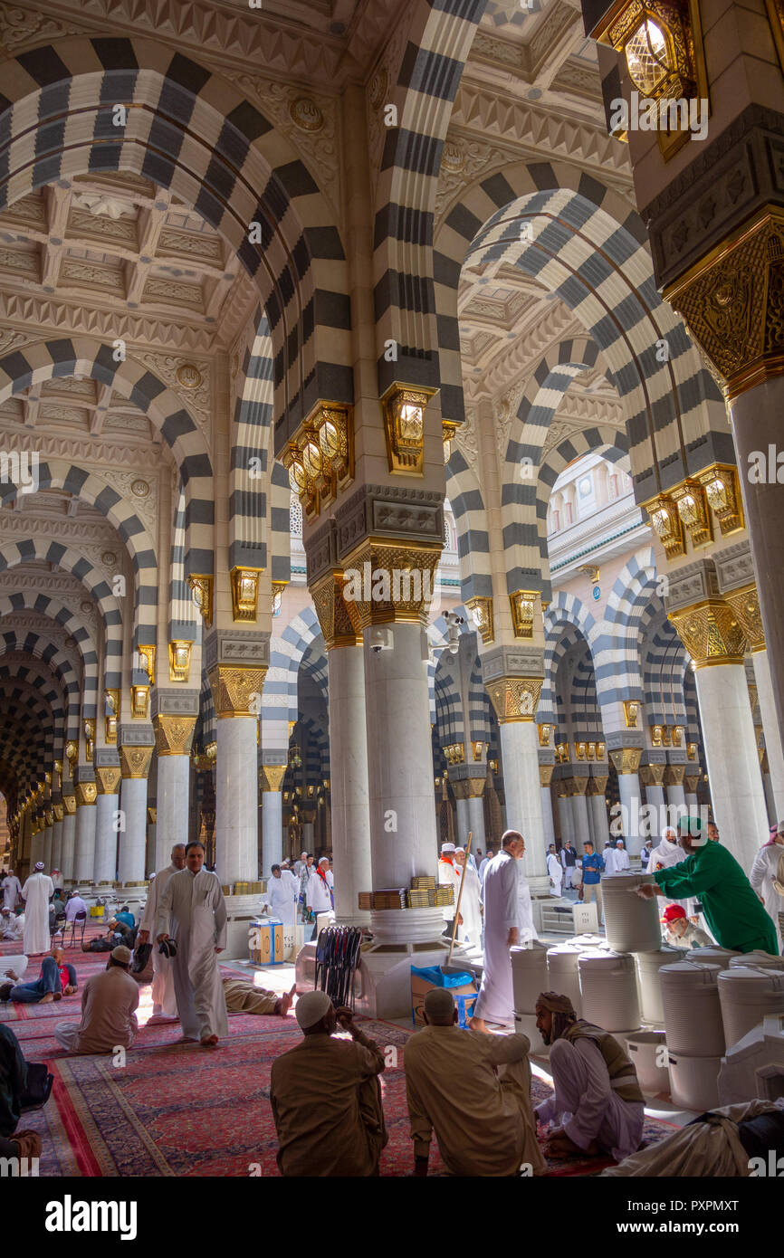 Al Madina Saudi Arabia Circa 2014 Interior View Of Masjid