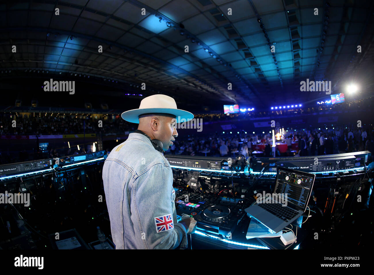 General view of the DJ during day one of the Six Day Series at Lee Valley Velopark, London. PRESS ASSOCIATION Photo. Picture date: Tuesday October 23, 2018. Photo credit should read: Steven Paston/PA Wire. RESTRICTIONS: Editorial use only, no commercial use without prior permission Stock Photo