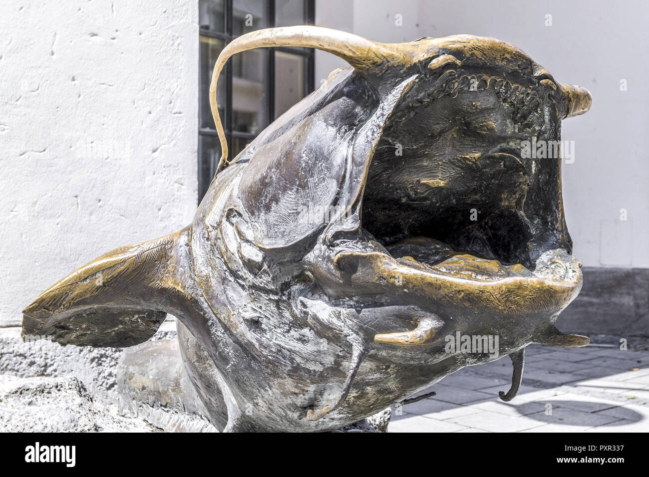 Bronze Sculptur of a Fish in Front of the Deutsches Jagd und Fischereimuseum in Munich, Bavaria, Germany, Europe Stock Photo