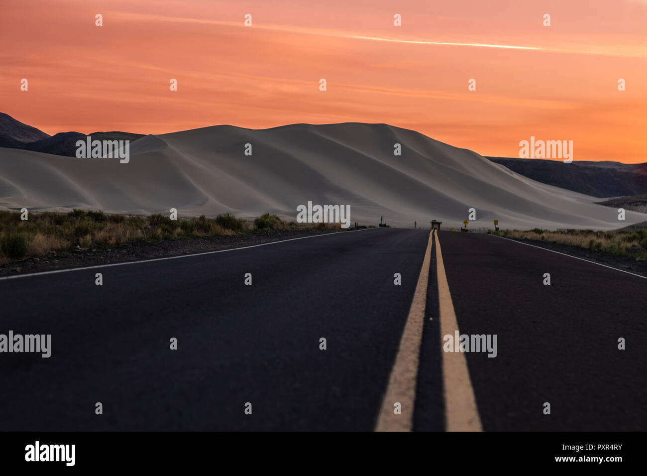 sunrise at dune mountain in Nevada Stock Photo Alamy