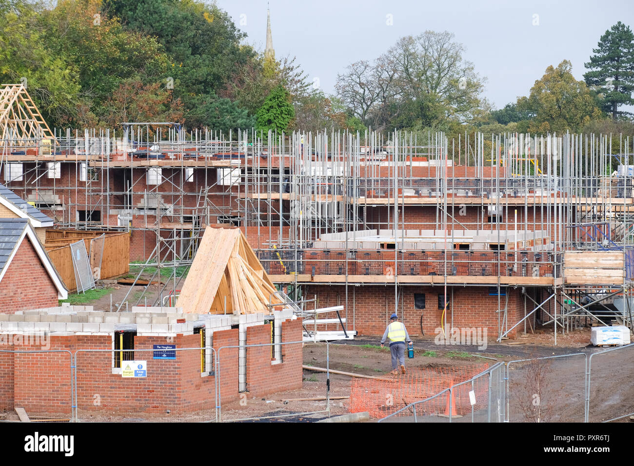 new houses being built in loughborough Stock Photo Alamy