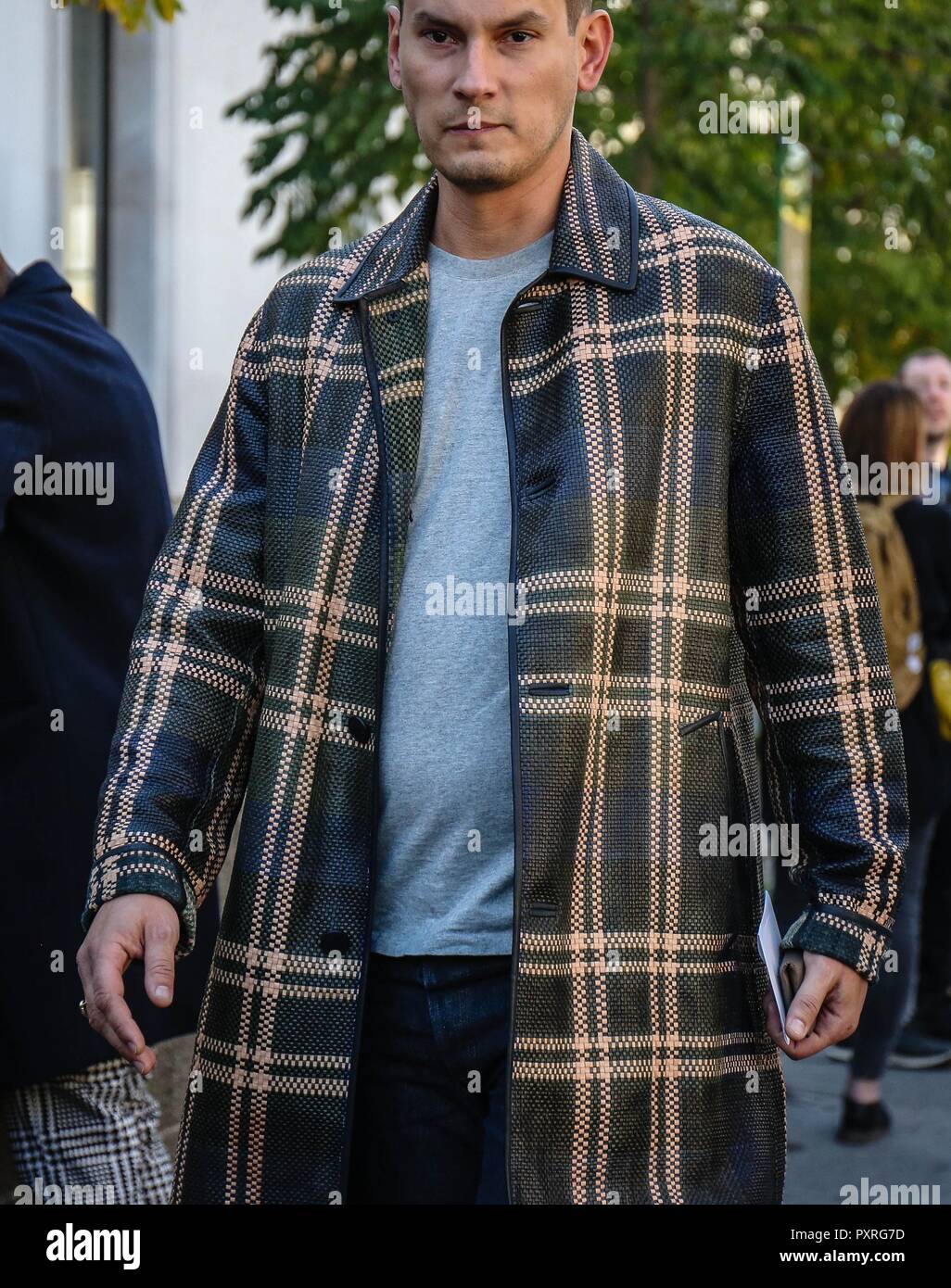 PARIS, France- September 26 2018: Men on the street during the Paris Fashion Week. Stock Photo
