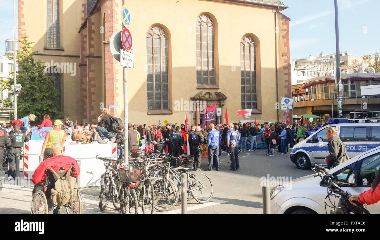 Frankfurt, Germany - Oct 20,2018: Many polices are watching on  mass of crowd near Hauptwache. Mob, congregate. Stock Photo