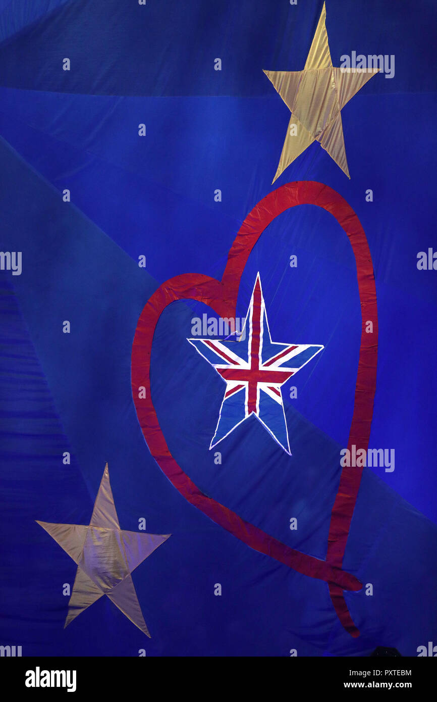 Detail of a part of a giant EU flag, with one star as the Union Flag, unveiled by U2 at the o2 Arena in London, during their eXPERIENCE + iNNOCENCE Tour. Stock Photo