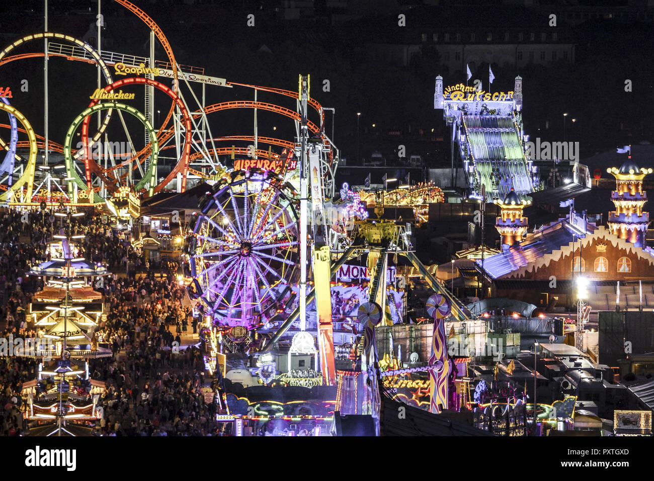 Blick auf die Wiesn, Münchner Oktoberfest, Bayern, Deutschland Stock Photo