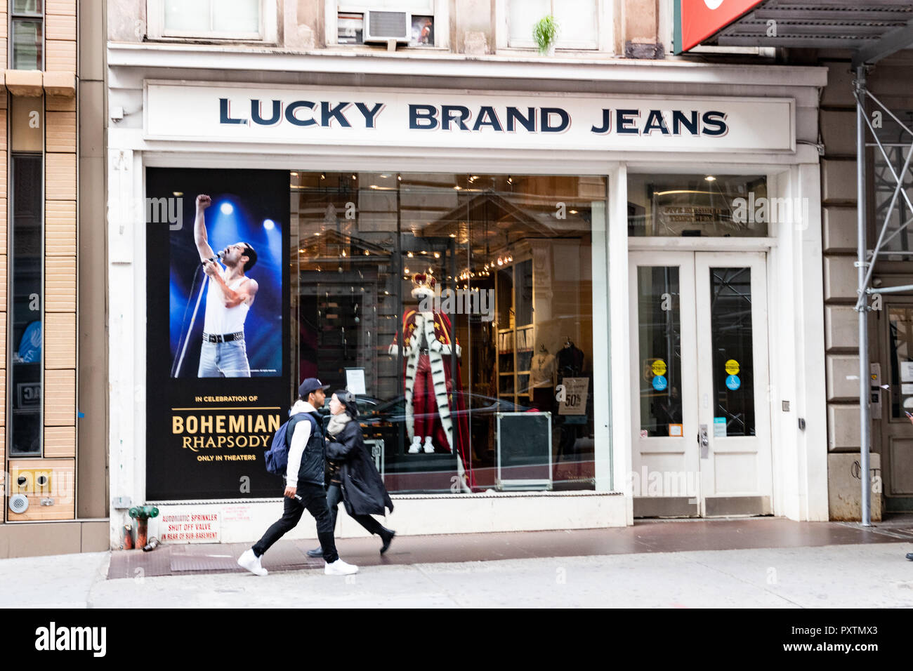 Lucky Brand Jeans store in the SoHo neighbourhood of New York City Stock  Photo - Alamy