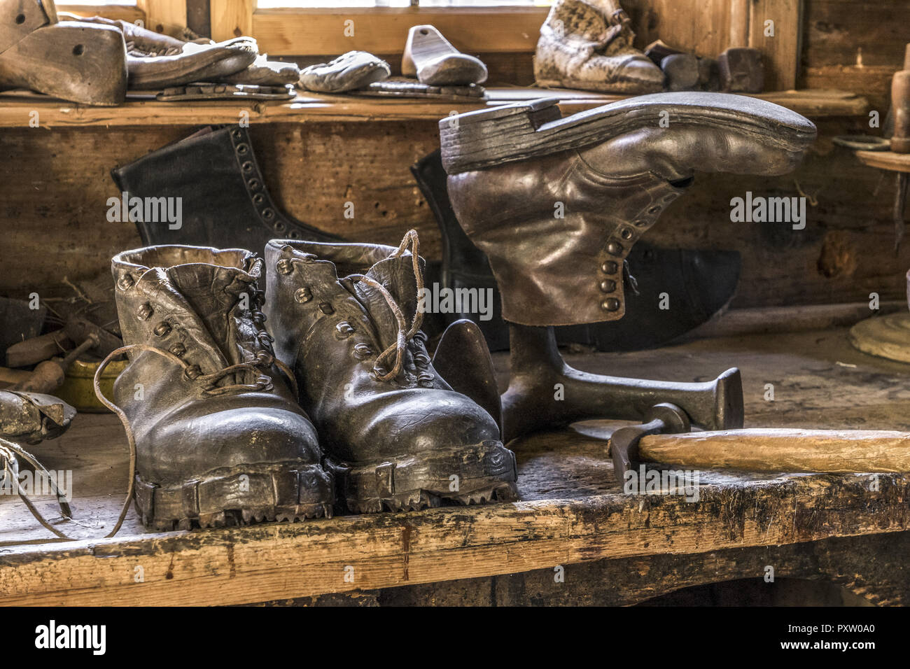 Sports shoemaker hi-res stock photography and images - Alamy