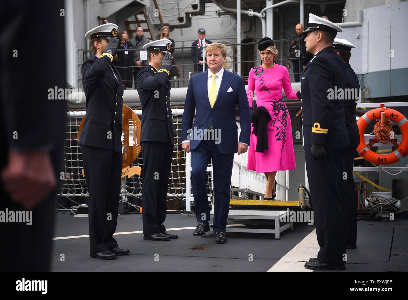 King Willem-Alexander and Queen Maxima of the Netherlands on HMS Belfast in London during an on-the-water capability demonstration between the Royal Netherlands Marine Corps and the Royal Marines. Stock Photo