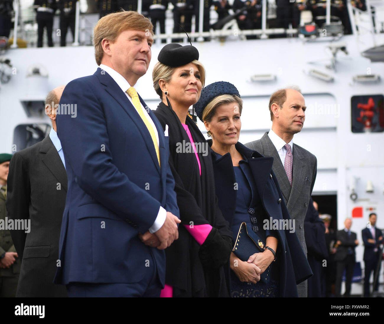 (left to right) King Willem-Alexander and Queen Maxima of the Netherlands with the Countess and Earl of Wessex on HMS Belfast in London watch an on-the-water capability demonstration between the Royal Netherlands Marine Corps and the Royal Marines. Stock Photo